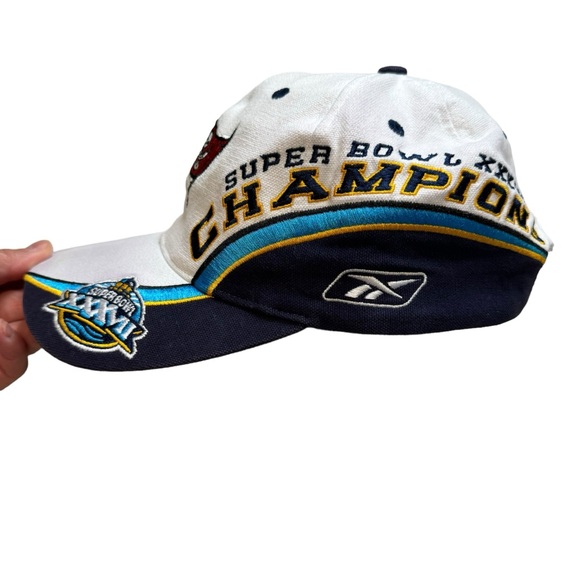 Reebok Vintage 2002 Tampa Bay Buccaneers Strapback NFL Super Bowl Cap Hat - Picture 2 of 7